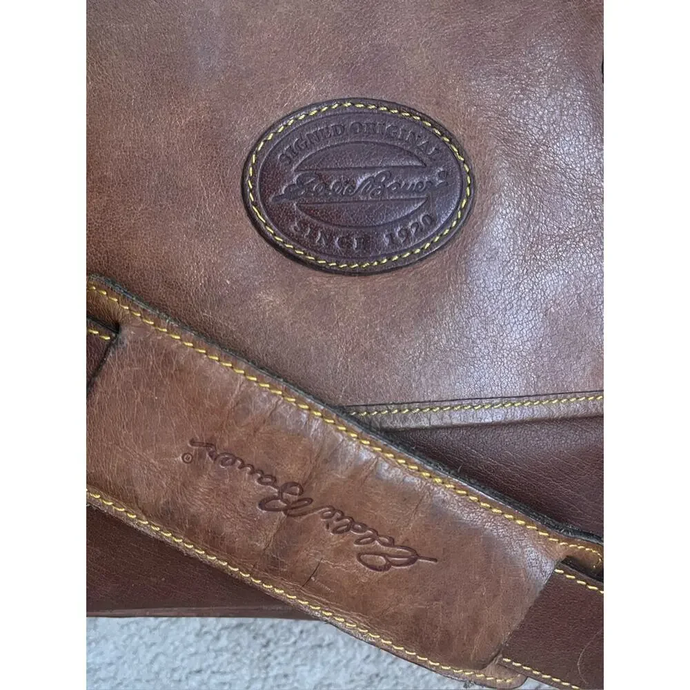 Vintage Eddie Bauer Leather Messenger Bag Briefcase Classic Timeless Preppy Tan